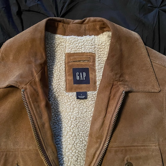 This is a vintage GAP men’s size large coat. - Picture 3 of 10